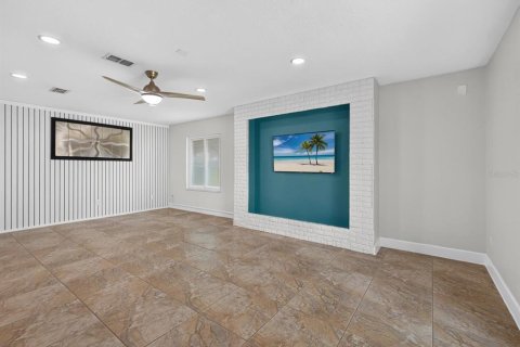 Villa ou maison à vendre à Orlando, Floride: 3 chambres, 190.08 m2 № 2259033 - photo 10