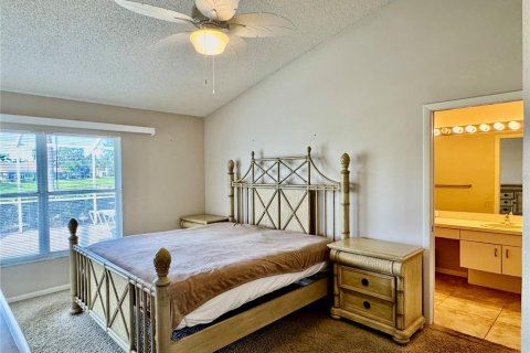 House in Bradenton, Florida 2 bedrooms, 150.87 sq.m. № 2221479 - photo 8