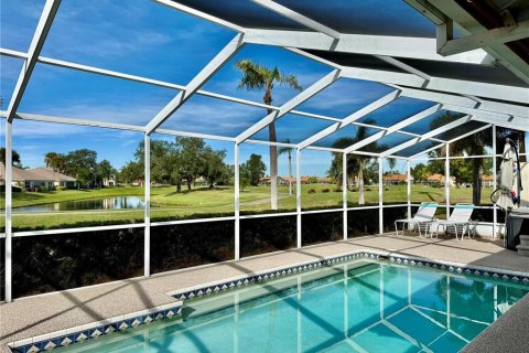 House in Bradenton, Florida 2 bedrooms, 150.87 sq.m. № 2221479 - photo 16