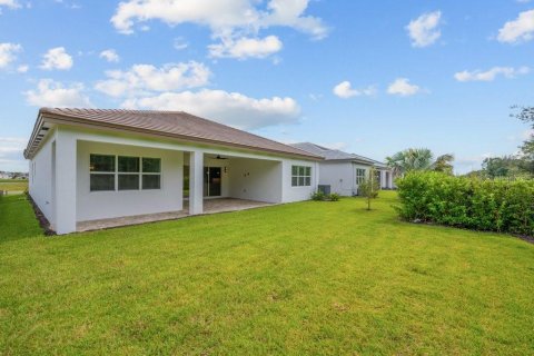 Villa ou maison à vendre à Wesley Chapel, Floride: 3 chambres, 252.69 m2 № 2401057 - photo 25