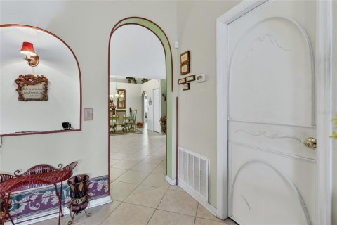 House in Kissimmee, Florida 4 bedrooms, 197.7 sq.m. № 2149657 - photo 10