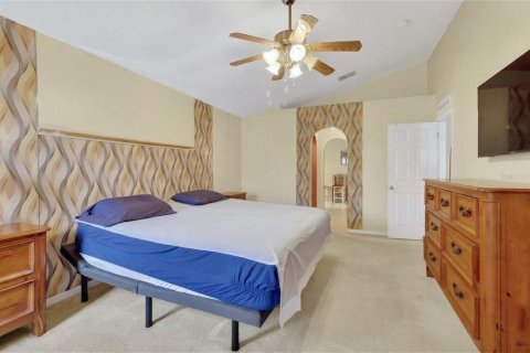 House in Kissimmee, Florida 4 bedrooms, 197.7 sq.m. № 2149657 - photo 25