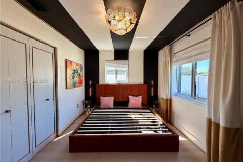 Villa ou maison à louer à Fort Lauderdale, Floride: 3 chambres, 96.25 m2 № 2153460 - photo 2