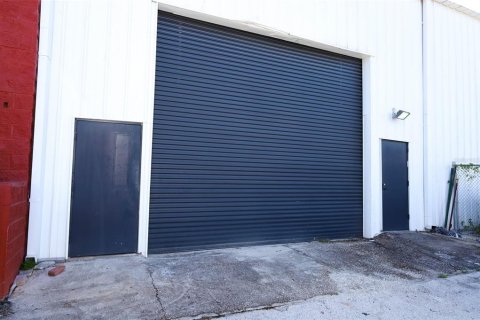 Immobilier commercial à louer à Orlando, Floride: 288 m2 № 2355744 - photo 20