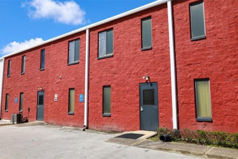 Immobilier commercial à louer à Orlando, Floride: 288 m2 № 2355744 - photo 24