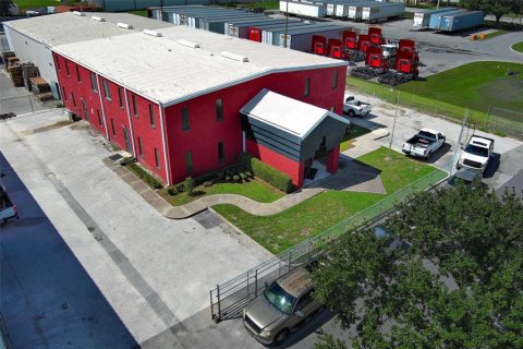 Immobilier commercial à louer à Orlando, Floride: 288 m2 № 2355744 - photo 26