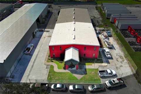 Immobilier commercial à louer à Orlando, Floride: 288 m2 № 2355744 - photo 28