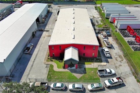 Immobilier commercial à louer à Orlando, Floride: 288 m2 № 2355744 - photo 27