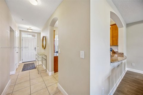 Купить кондоминиум в Киссимми, Флорида 3 спальни, № 2006153 - фото 5