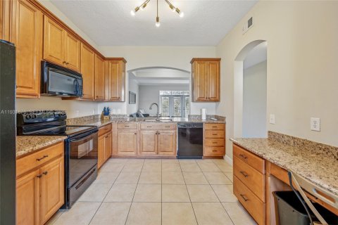 Купить кондоминиум в Киссимми, Флорида 3 спальни, № 2006153 - фото 8