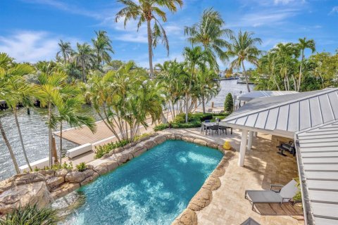 House in Lauderdale-by-the-Sea, Florida 4 bedrooms, 340.86 sq.m. № 2082076 - photo 27