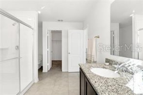 Adosado en alquiler en Davenport, Florida, 5 dormitorios, 221.76 m2 № 2142647 - foto 8