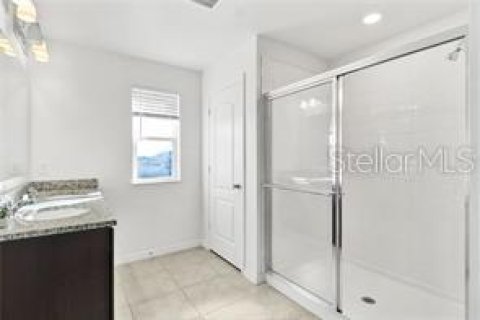 Adosado en alquiler en Davenport, Florida, 5 dormitorios, 221.76 m2 № 2142647 - foto 9