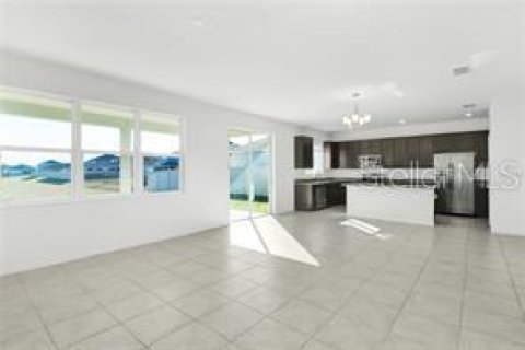 Adosado en alquiler en Davenport, Florida, 5 dormitorios, 221.76 m2 № 2142647 - foto 4