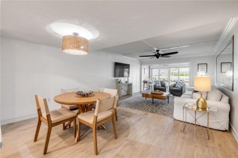 Copropriété à vendre à New Smyrna Beach, Floride: 2 chambres, 104.98 m2 № 1917244 - photo 20