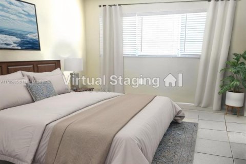 Condo in Hallandale Beach, Florida, 2 bedrooms  № 1937771 - photo 13