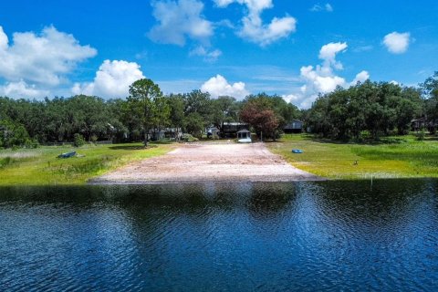 Villa ou maison à vendre à Keystone Heights, Floride: 3 chambres, 163.51 m2 № 2308188 - photo 3