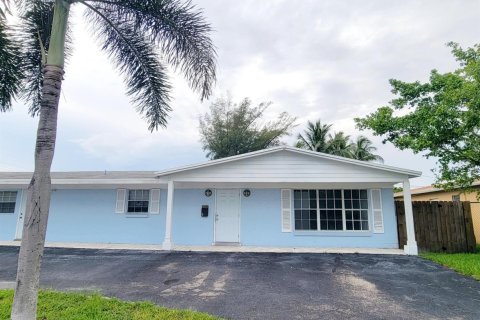 Villa ou maison à Sunrise, Floride 4 chambres, 148.64 m2 № 2270800