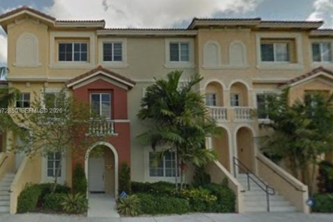 Купить таунхаус в Мирамар, Флорида 4 спальни, 137.59м2, № 2032852 - фото 3