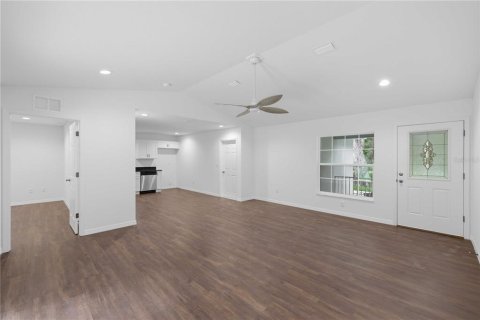 Villa ou maison à vendre à Inglis, Floride: 2 chambres, 96.8 m2 № 2134300 - photo 11
