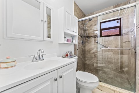 Apartamento en alquiler en Boynton Beach, Florida, 2 dormitorios, 130.43 m2 № 2087919 - foto 17