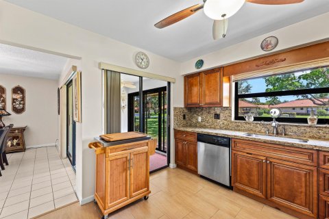 Apartamento en alquiler en Boynton Beach, Florida, 2 dormitorios, 130.43 m2 № 2087919 - foto 8