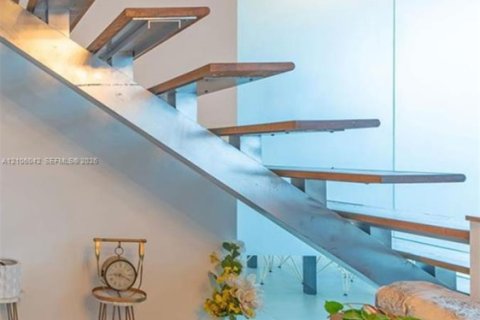 Copropriété à louer à Miami, Floride: 2 chambres, 116.59 m2 № 2414781 - photo 11