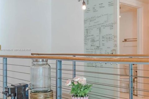 Copropriété à louer à Miami, Floride: 2 chambres, 116.59 m2 № 2414781 - photo 22