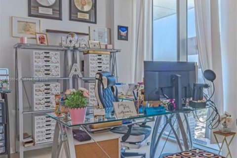 Copropriété à louer à Miami, Floride: 2 chambres, 116.59 m2 № 2414781 - photo 20