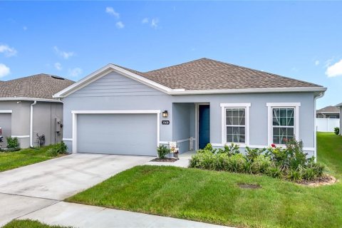 Casa en venta en Zephyrhills, Florida, 4 dormitorios, 187.76 m2 № 1828142 - foto 2