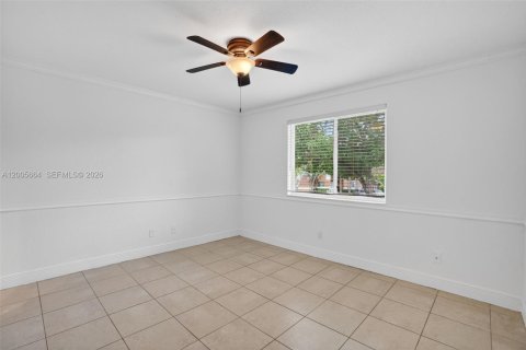 Townhouse in Plantation, Florida 3 bedrooms, 140.75 sq.m. № 2069646 - photo 17