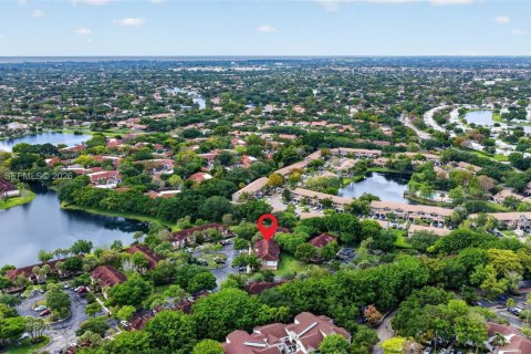 Townhouse in Plantation, Florida 3 bedrooms, 140.75 sq.m. № 2069646 - photo 30