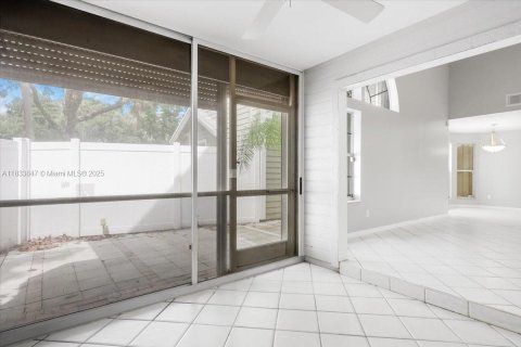 Купить виллу или дом в Бока-Ратон, Флорида 3 спальни, 146.97м2, № 1957921 - фото 9