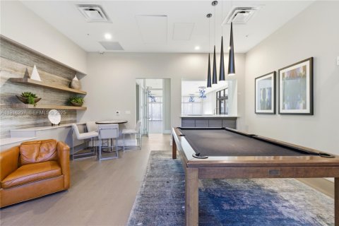 Снять в аренду кондоминиум в Дорал, Флорида 2 спальни, 104.42м2, № 1971048 - фото 27