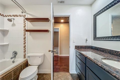Casa en venta en Orlando, Florida, 4 dormitorios, 175.31 m2 № 1827204 - foto 27