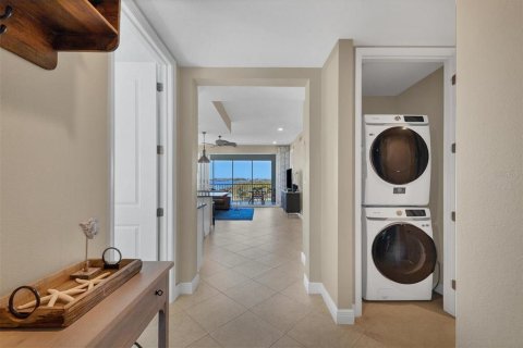 Condo in Bradenton, Florida, 3 bedrooms  № 1566554 - photo 23