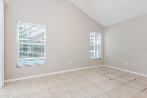 Casa en alquiler en Kissimmee, Florida, 4 dormitorios, 174.1 m2 № 1911493 - foto 9