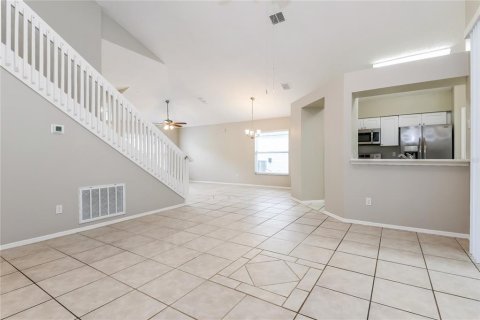 Casa en alquiler en Kissimmee, Florida, 4 dormitorios, 174.1 m2 № 1911493 - foto 7