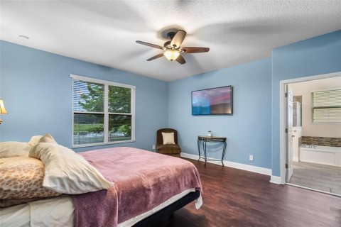 House in Apopka, Florida 4 bedrooms, 336.49 sq.m. № 1832748 - photo 26