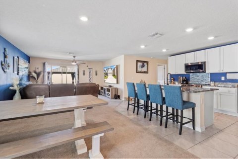 Villa ou maison à vendre à Dade City, Floride: 5 chambres, 227.33 m2 № 1598228 - photo 15