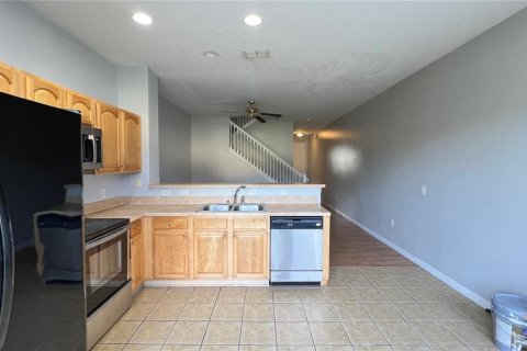 Townhouse in Kissimmee, Florida 3 bedrooms, 110.27 sq.m. № 1755037 - photo 14