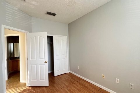 Townhouse in Kissimmee, Florida 3 bedrooms, 110.27 sq.m. № 1755037 - photo 5