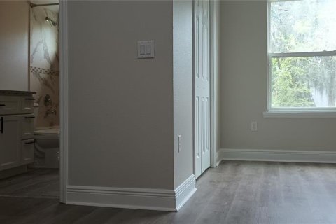 Купить виллу или дом в Лисбург, Флорида 8 комнат, 151.71м2, № 1770120 - фото 15