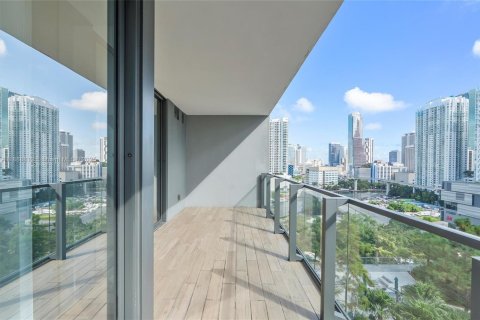 Condominio en alquiler en Miami, Florida, 1 dormitorio, 92.34 m2 № 1941310 - foto 28