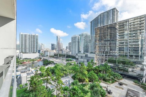 Condominio en alquiler en Miami, Florida, 1 dormitorio, 92.34 m2 № 1941310 - foto 30