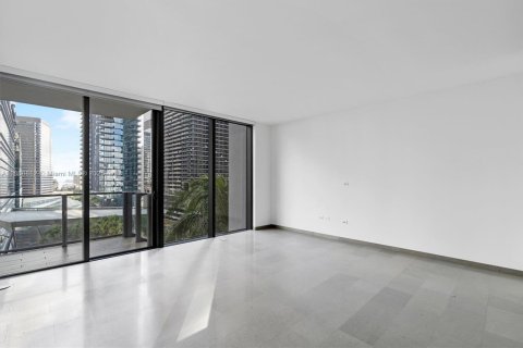 Condominio en alquiler en Miami, Florida, 1 dormitorio, 92.34 m2 № 1941310 - foto 5