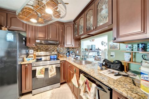 Condominio en venta en Davie, Florida, 2 dormitorios, 90.12 m2 № 1952388 - foto 14