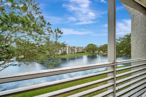 Condominio en venta en Davie, Florida, 2 dormitorios, 90.12 m2 № 1952388 - foto 22