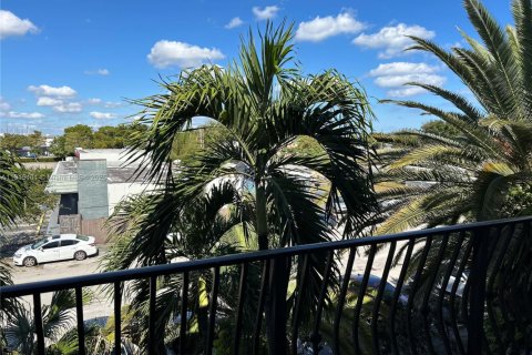 Apartamento en Hallandale Beach, Florida 1 dormitorio, 53.7 m2 № 2016736