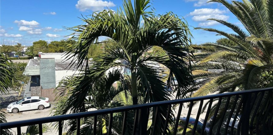 Apartamento en Hallandale Beach, Florida 1 dormitorio, 53.7 m2 № 2016736